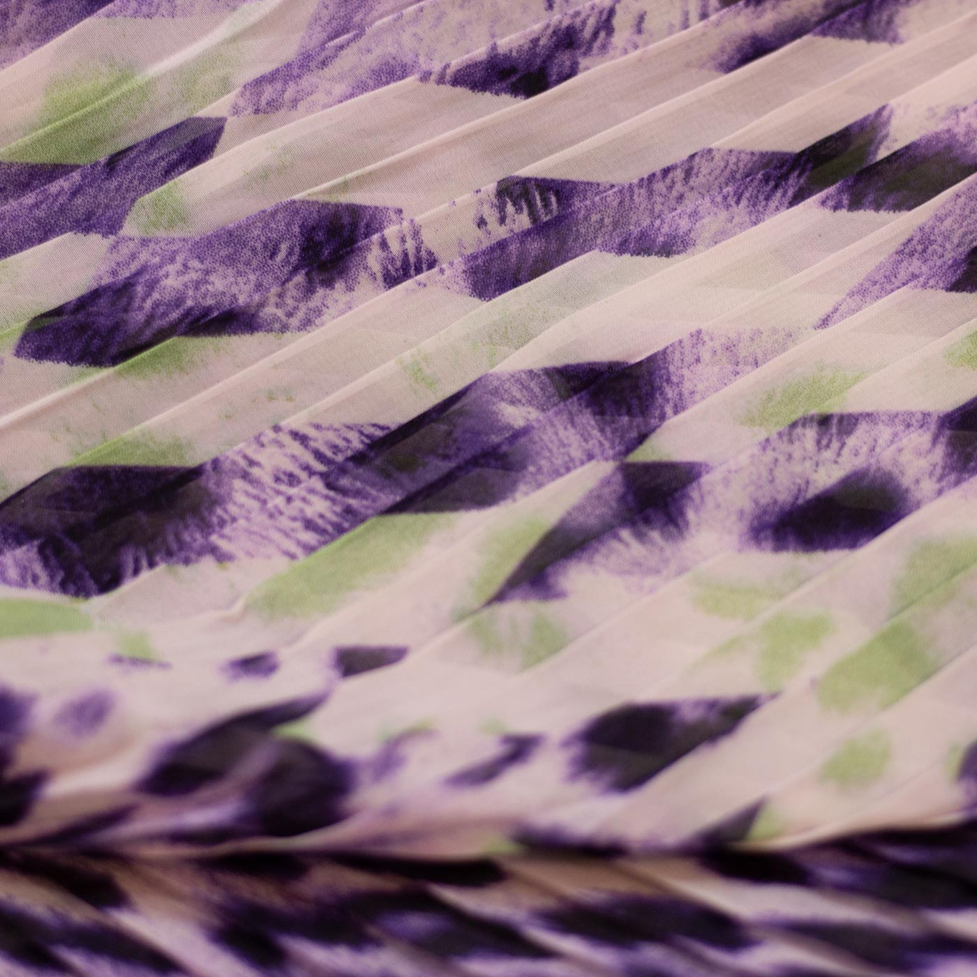 Purple and White Pleated Accordion Fabric